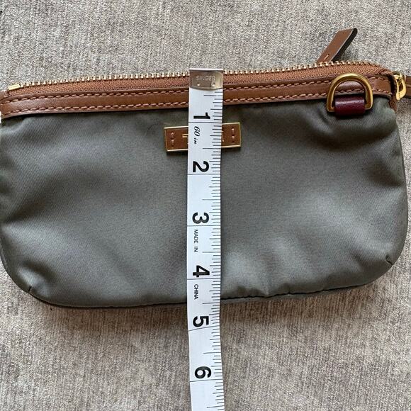 Tumi Wristlet - Picture 8 of 8